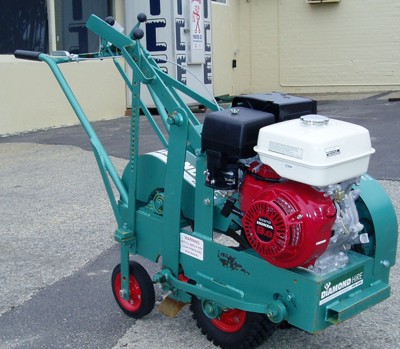 /sites/diamondhirecomau//assets/public/image/ProductListing/Turfcutter.JPG
