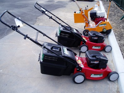 /sites/diamondhirecomau//assets/public/image/ProductListing/lawnmowersandedger.JPG
